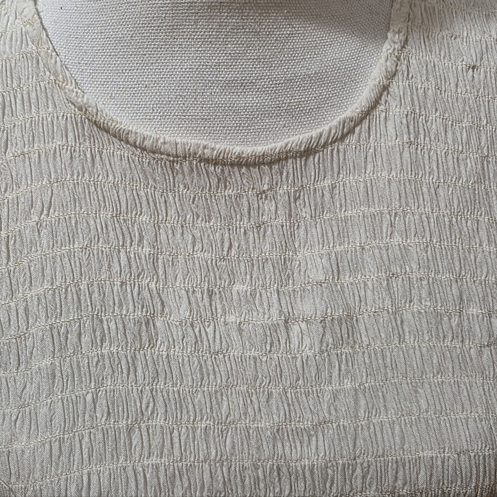 American Eagle Elegant Cream Peplum Bottom Women's Top - Picture 10 of 14